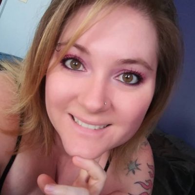 BeckyDavid1987's tweet photo. #NewProfilePic https://t.co/2bjAjslP76