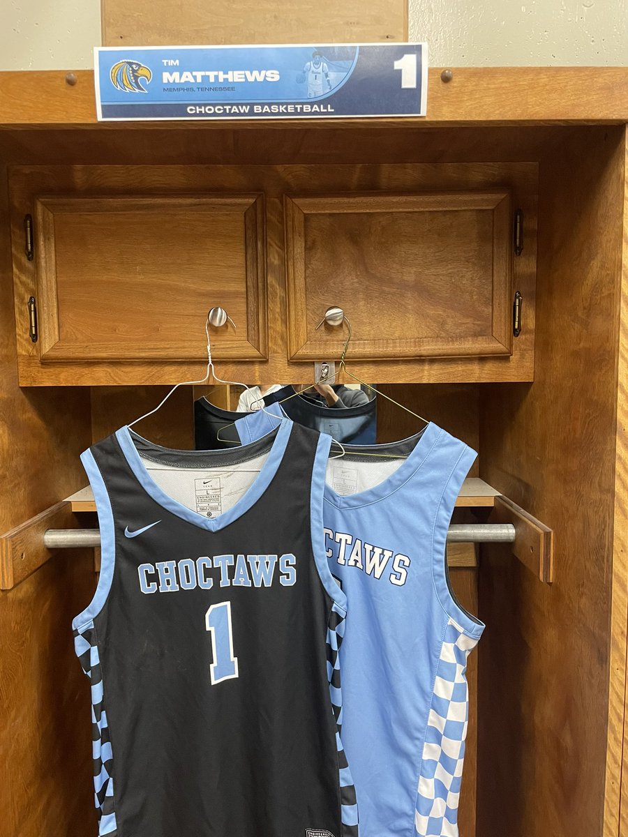 Timothy Matthews (@timmatthews_2) on Twitter photo Thank you to <a href="/coachjoshbrooks/">Josh Brooks</a> for bringing me on my first official visit to <a href="/GoChoctaws_MBB/">Mississippi College Men's Basketball</a>. <a href="/broadway34ever/">Reggie Tucker</a> and I enjoyed ourselves. <a href="/CourtneyHoops90/">Courtney Asher Smith</a> @CBR_Basketball Thank you to <a href="/coachjoshbrooks/">Josh Brooks</a> for bringing me on my first official visit to <a href="/GoChoctaws_MBB/">Mississippi College Men's Basketball</a>. <a href="/broadway34ever/">Reggie Tucker</a> and I enjoyed ourselves. <a href="/CourtneyHoops90/">Courtney Asher Smith</a> @CBR_Basketball