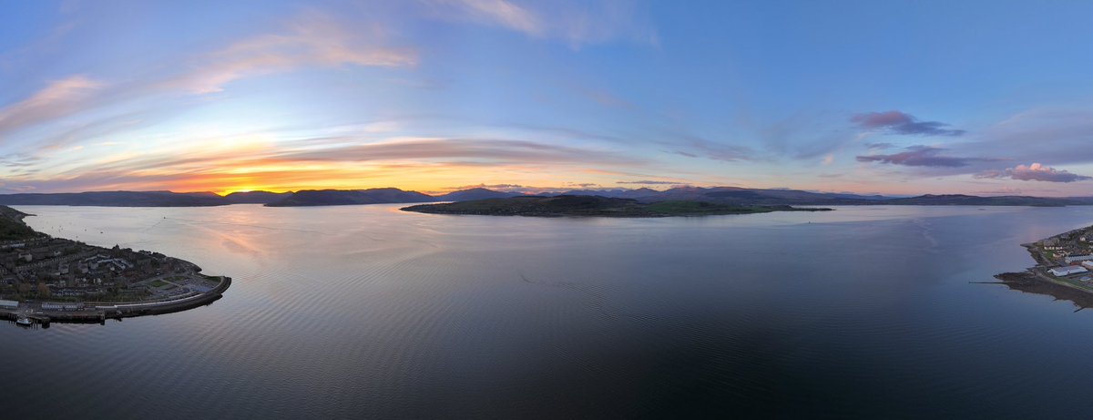 Discover Inverclyde (@discinverclyde) on Twitter photo "Evening sky over the Clyde and Gourock."
Thanks to <a href="/mjgardner73/">Mark Gardner🏴🇪🇺🇺🇦</a> for the photos 📸
Discover Inverclyde 👇
discoverinverclyde.com
<a href="/VisitScotland/">VisitScotland</a> | <a href="/Scotland/">Brand Scotland 🏴</a>
#DiscoverInverclyde #Gourock #Scotland #ScotlandIsCalling "Evening sky over the Clyde and Gourock."
Thanks to <a href="/mjgardner73/">Mark Gardner🏴🇪🇺🇺🇦</a> for the photos 📸
Discover Inverclyde 👇
discoverinverclyde.com
<a href="/VisitScotland/">VisitScotland</a> | <a href="/Scotland/">Brand Scotland 🏴</a>
#DiscoverInverclyde #Gourock #Scotland #ScotlandIsCalling