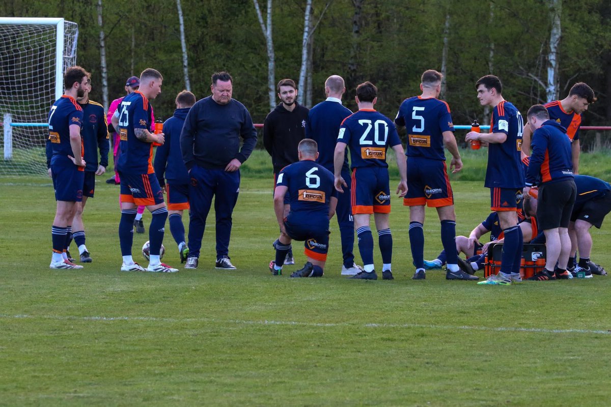 WestBrettonCC's tweet image. Semi final…….. bring it home 🏆🏆🏆