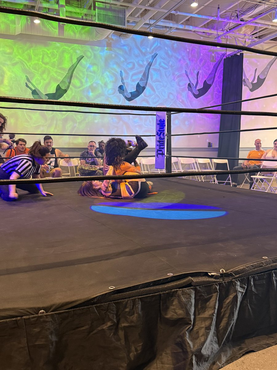 Best match I have ever seen with <a href="/boynamedrichie/">richie coy🌸</a> at <a href="/DUSK_ProWres/">DUSK Pro</a> Way to go Richie.