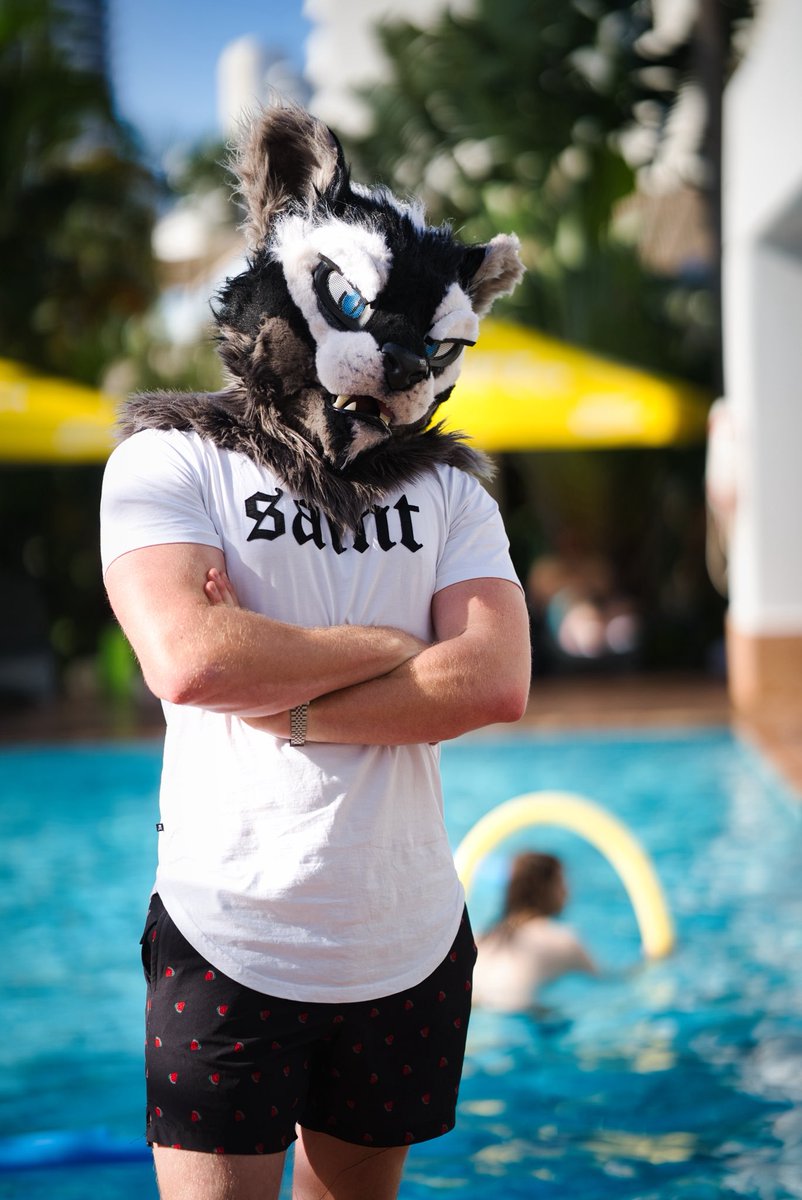 Come hang by the pool!!

📸: <a href="/JarrodFeng/">Jarrod Feng</a>