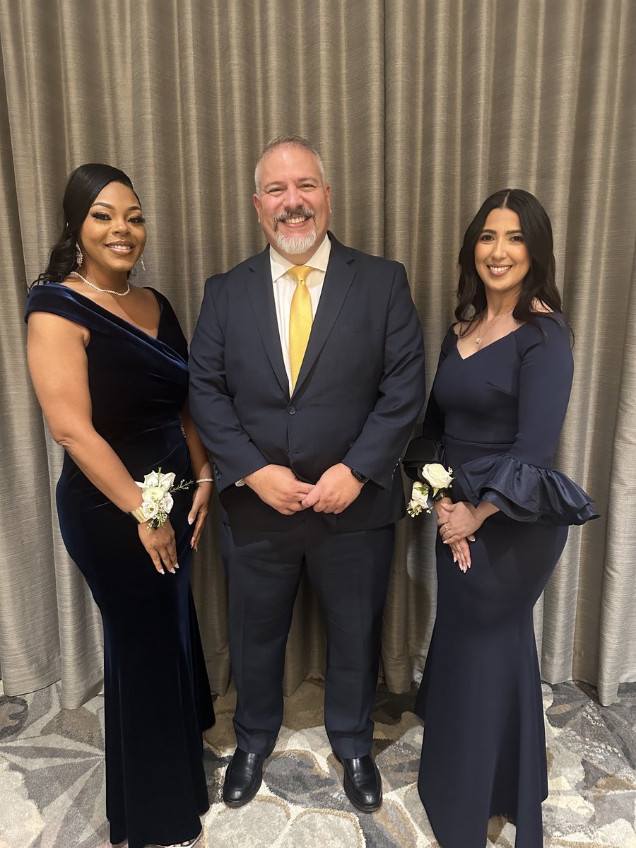 Congratulations Ms. Bello (CRO POY) and Mr. Miller (CRO APOY)

⁦<a href="/MDCPS/">Miami-Dade Schools</a>⁩ ⁦<a href="/MDCPSCentral/">Central Region</a>⁩ ⁦<a href="/SuptDotres/">Jose L. Dotres, Ed.D.</a>⁩ 
#YourBestChoiceMDCPS