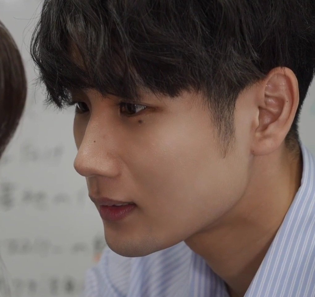 小梅の横顔bot (@koume_profile) on Twitter photo 