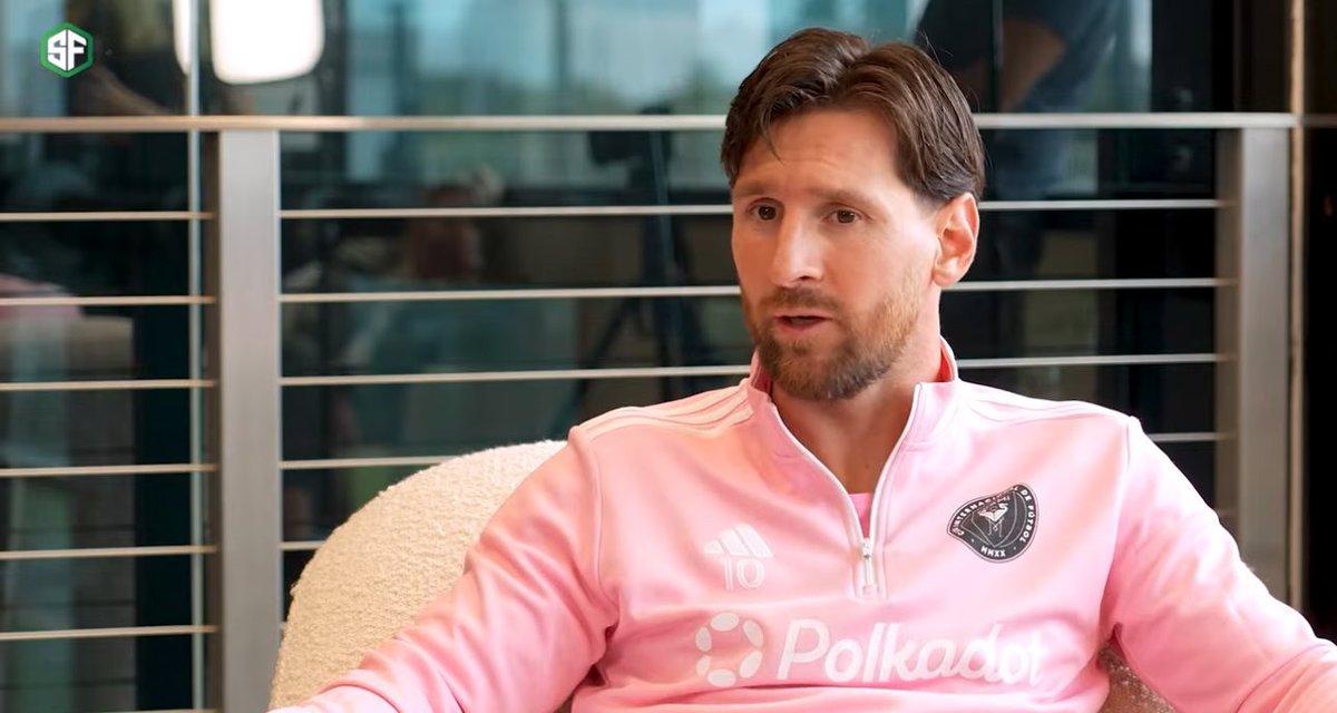 🔵🔴🎞️ Leo Messi: “I had the intention of returning to Barcelona and being able to go back to a place I always wanted to be, but it was NOT possible again”.

"After that, it became a family decision. The fact that we won the World Cup also had a big impact. I was clear that I