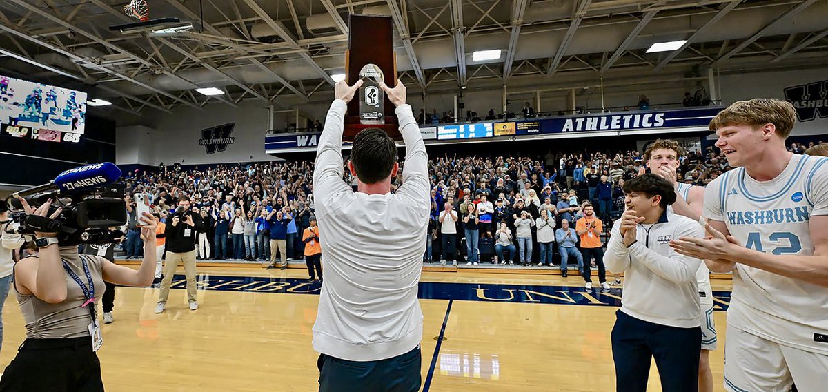 Best fans and home court advantage in the country!! #GoBods
