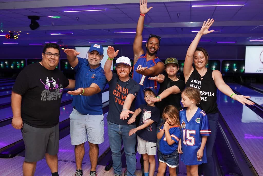 Had a blast last Saturday bowling with Gator great <a href="/ScooterMagruder/">Cameron Magruder</a> and <a href="/justcallmoe/">Just Call Moe</a> supporting an amazing Central Florida charity in Rosie’s Adventures. A charity similar  Holden’s <a href="/YBRFoundation/">Yellow Brick Road</a>, they are doing an amazing things for local pediatric cancer patients.