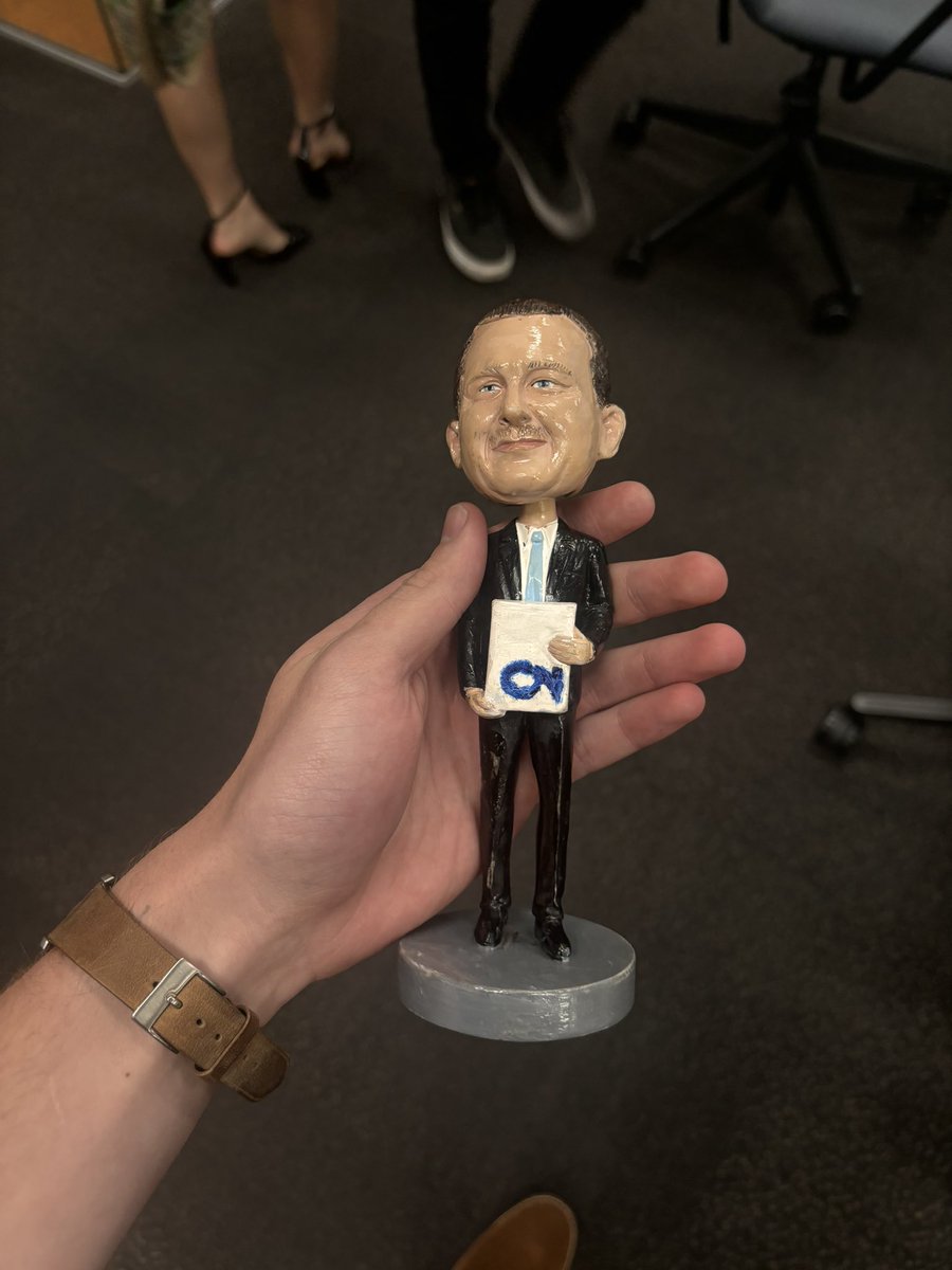 Jackson Shaw (@jaxrshaw) on Twitter photo I had the honor of receiving a Wally Award today for my semester’s work in Cronkite News.
Final stories to come for <a href="/sportscronkite/">Cronkite News: Phoenix Sports</a> I had the honor of receiving a Wally Award today for my semester’s work in Cronkite News.
Final stories to come for <a href="/sportscronkite/">Cronkite News: Phoenix Sports</a>