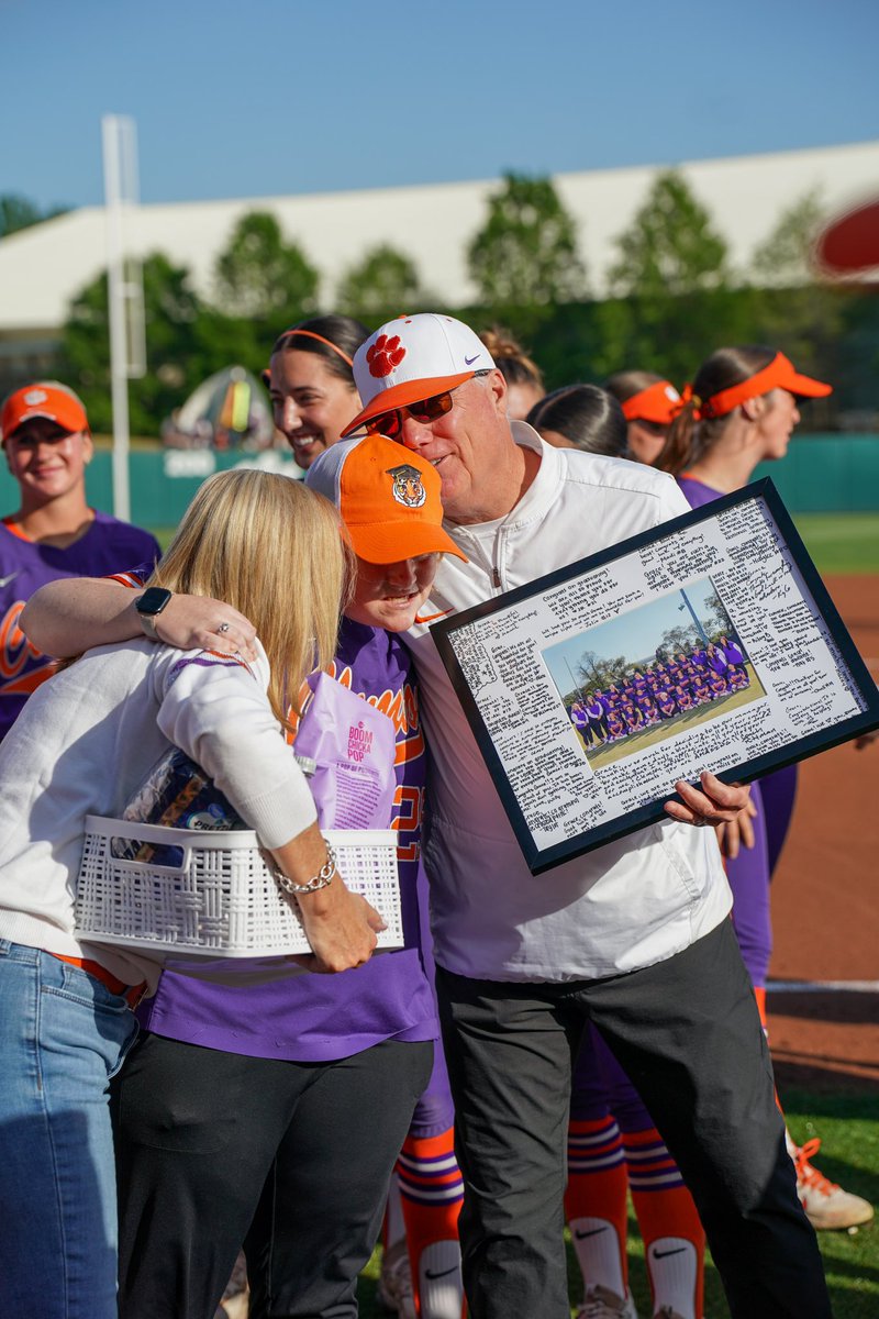 Jim_Clements1's tweet photo. I could not be more proud of Amazing Grace and all she has accomplished during her time with @clemsonsoftball! She is a true inspiration. https://t.co/hM4o2VaIuN