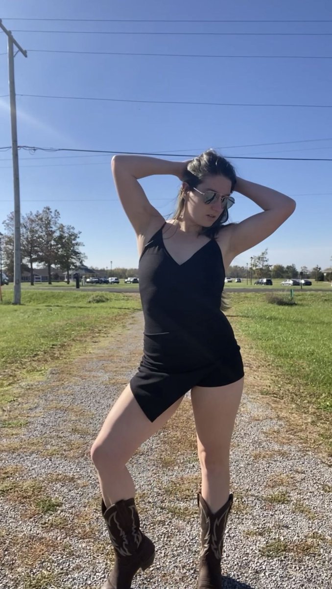 Content from scarletttfoxx