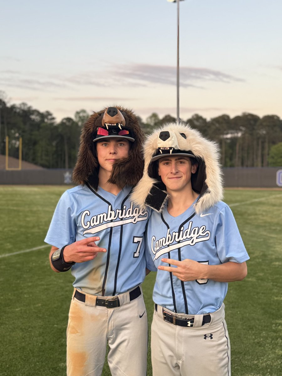 Bears with the 10-0 WIN. 

Charlie Paulus goes 5 shutout innings on the bump. Patrick Spencer with the multi hit day and strong glove work in the outfield. #gobears