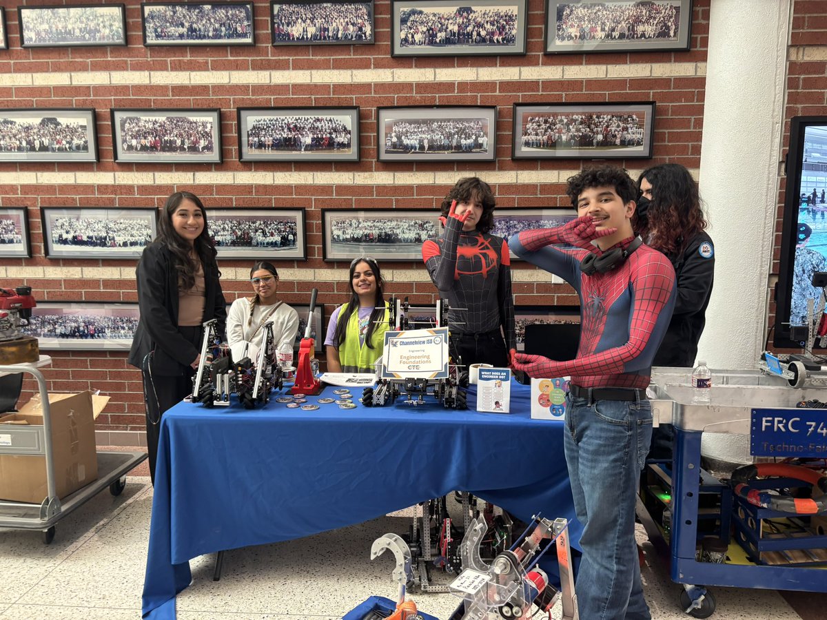 Mia Young (@miadyoung) on Twitter photo CTE 8th Grade Endorsement Night is in full swing. <a href="/CTE_WBL_CISD/">CTE_ChannelviewISD</a> <a href="/ChannelviewISD/">Channelview Independent School District</a> CTE 8th Grade Endorsement Night is in full swing. <a href="/CTE_WBL_CISD/">CTE_ChannelviewISD</a> <a href="/ChannelviewISD/">Channelview Independent School District</a>