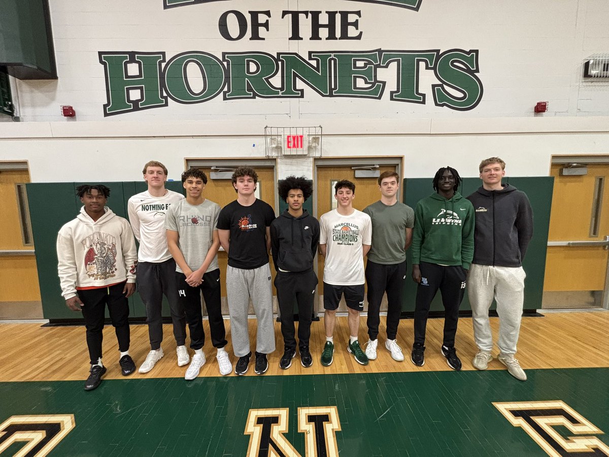 Another successful camp week ✅
Thank you to everyone who made it possible!
#FMPride #FaMily 🏀