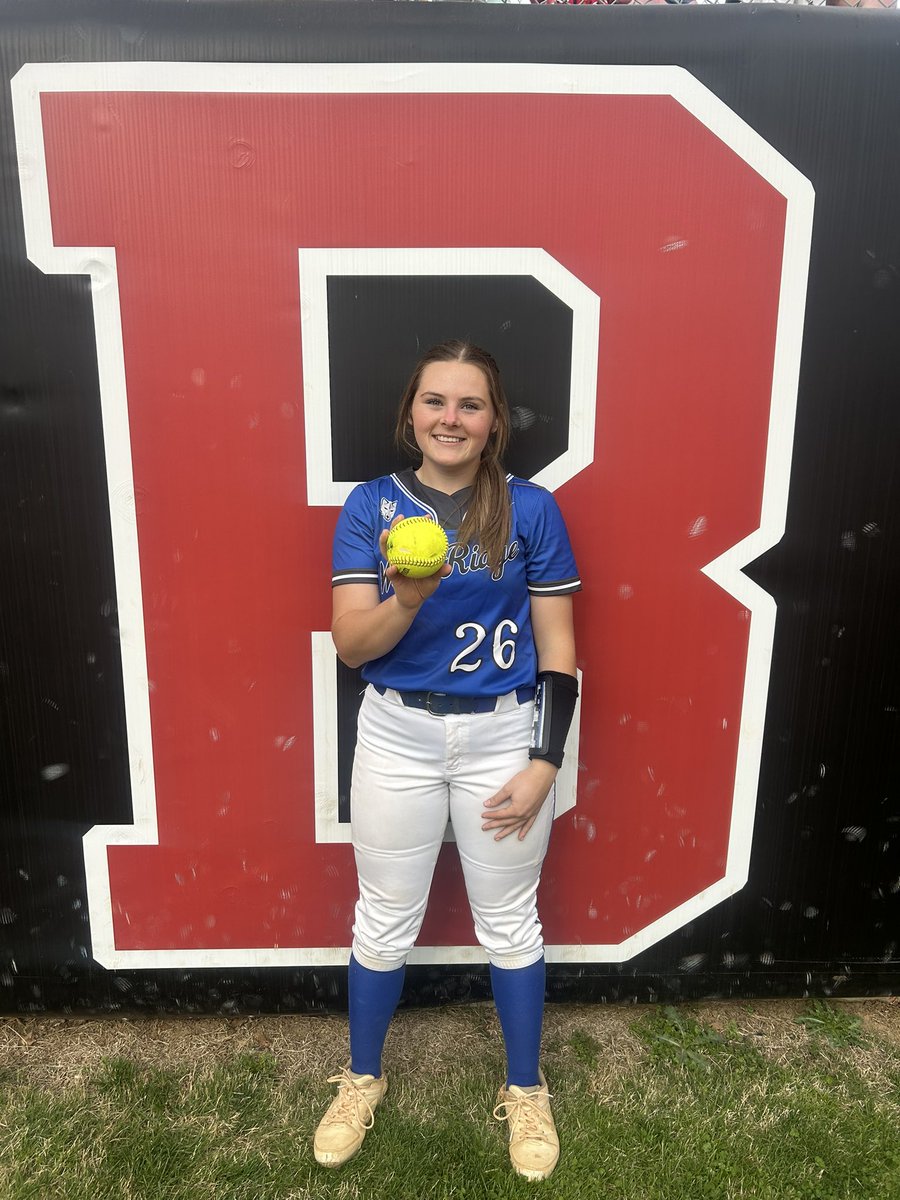 Another win with my high school team tonight against Daniel Boone, and another home run in the books! <a href="/mmike693_mike/">Mike Marshall (Pitching Instructor)</a> <a href="/shannonmowell/">Shannon</a> <a href="/BURamsSoftball/">Bluefield University Softball</a> <a href="/BStateBigBlueSB/">Bluefield State University Softball</a> <a href="/MilliganBuffsSB/">Milligan University Softball</a> <a href="/CN_Eagles/">Carson-Newman Athletics</a> <a href="/MCScots/">Maryville College Athletics</a> <a href="/MontreatSB/">Montreat College Softball</a> <a href="/UPikeSoftball/">UPIKESB</a> <a href="/TWU_BulldogsSB/">TN Wesleyan Softball</a> <a href="/KingU_Softball/">King University Softball</a> <a href="/gatorjack72/">Girls In The Game</a>