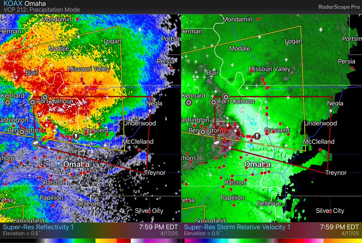 The structure on this supercell has completely flipped now. This looks like a full on tornadic supercell now. Conditions favorable for this to continue to producing tornadoes into Pottawatmie county #iawx! #newx