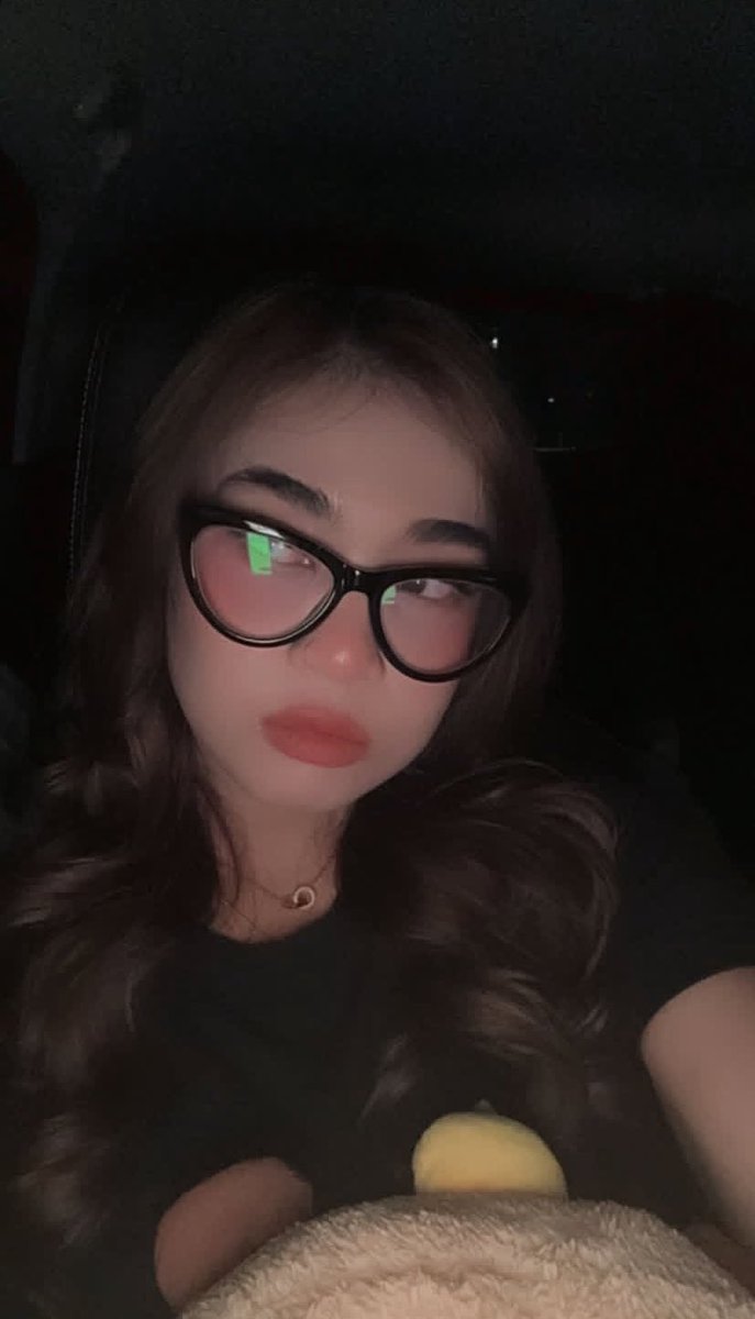 CintaNatashaaa's tweet photo. I nak you boleh? https://t.co/H7AsnjCtQE