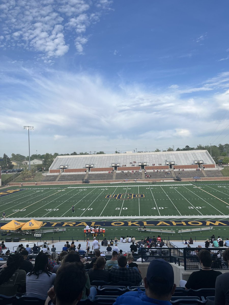Omar Williams (@omarwilliams71) on Twitter photo #ALLGLORYTOGOD Had a great time at the <a href="/ucobronchofb/">UCO Football</a> junior day and spring game!!Thank you <a href="/Coach_TPearson/">Thomas Pearson</a> for the invite!! <a href="/CoachBarnes91/">Darnell Barnes M.Ed</a> #ALLGLORYTOGOD Had a great time at the <a href="/ucobronchofb/">UCO Football</a> junior day and spring game!!Thank you <a href="/Coach_TPearson/">Thomas Pearson</a> for the invite!! <a href="/CoachBarnes91/">Darnell Barnes M.Ed</a>