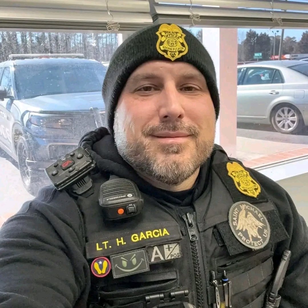 REST IN PEACE 🙏  Police say Lt. Helio Garcia, a husband and father of three, was killed Tuesday night in a head-on crash while on duty.