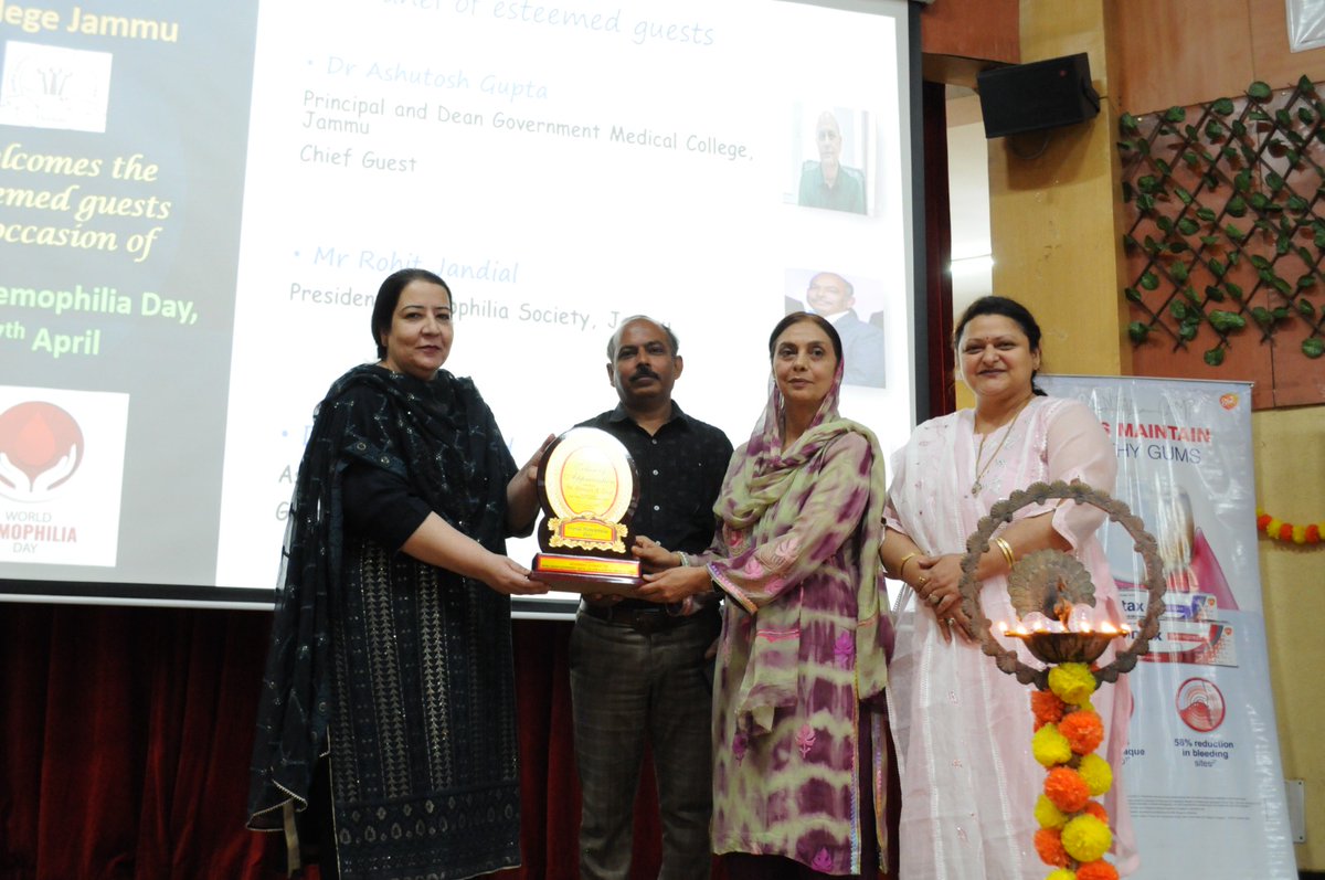iggdcjammu's tweet photo. @MoHFW_INDIA @OfficeOfLGJandK @HealthMedicalE1 The event aimed to spread knowledge about haemophilia and its implications in dental care. In addition to this, the event concluded the month long activities undertaken by IGGDC in view of World Oral Health Day. @HealthMedicalE1 @OfficeOfLGJandK @MoHFW_INDIA https://t.co/mnEmroNbjH