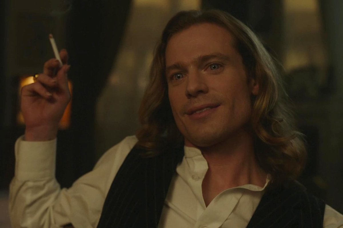 loustatzier's tweet image. it was as if the empty nights were made for thinking of him……….