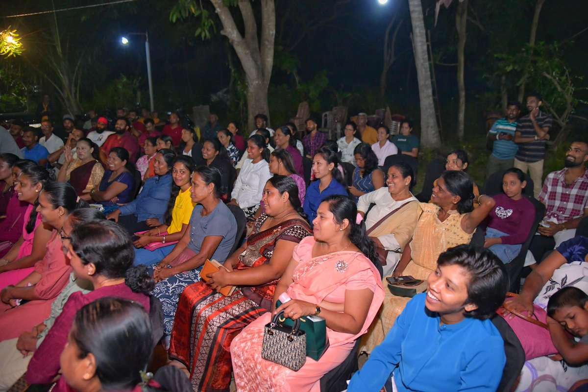 RajapaksaNamal's tweet photo. The Youth and Women’s Candidate Meeting of the #SLPP in the Anuradhapura District took place in Thalawa.
#LGE2025 #NRWayForward #SLPP #Youth #Women https://t.co/UBS5W2e5Ew