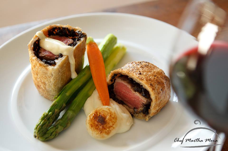 Grocerant's tweet image. Restaurant Labor Costs at the Intersection of Service and Price #Restaurants #LaborCost #FoodCost #MenuPrice #DinnerPrice #LunchPrice #Coffee #Pizza #Burgers #GrocerantGuru #FoodserviceSolutions grocerants.blogspot.com/2025/02/restau…