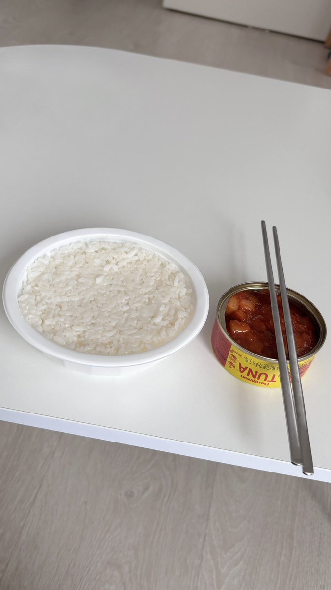 OU2059's tweet image. 다들 굿모닝여유~