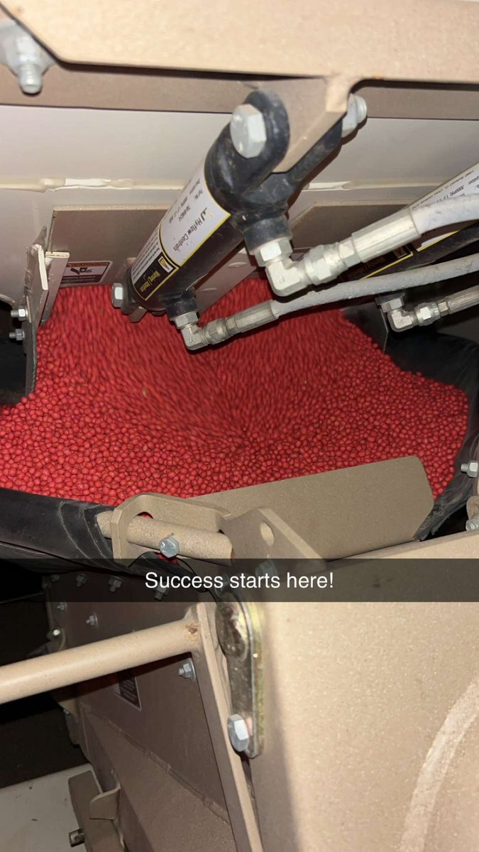 BcCotten's tweet image. Channel edge F&amp;amp;I is by far the best treatment i have ever used! Beautiful coverage and flowability is awesome! #channelseed #channeledge