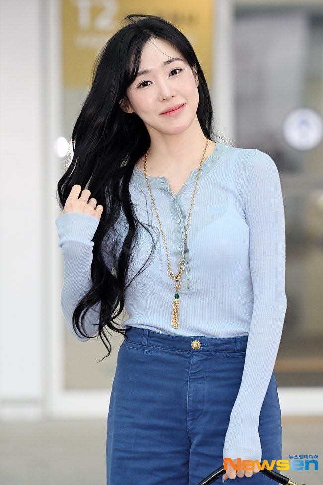SNSD_0805's tweet photo. 250418 티파니 태국 방콕 출국 https://t.co/fHVcLYFXDt