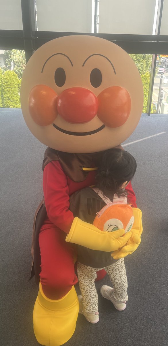 9時絶食13時絶飲15時30分検査

病院に来るとなんでうちの娘なんだろうって思ってしまう
けど娘は強いです
いつも皆様にはパワーをもらって励みになっております
応援のメッセージ.募金箱の設置.ポスターの拡散.お見舞金などありがとうございます
いい結果でありますように...

#DIPG
#小児がん
#MRI