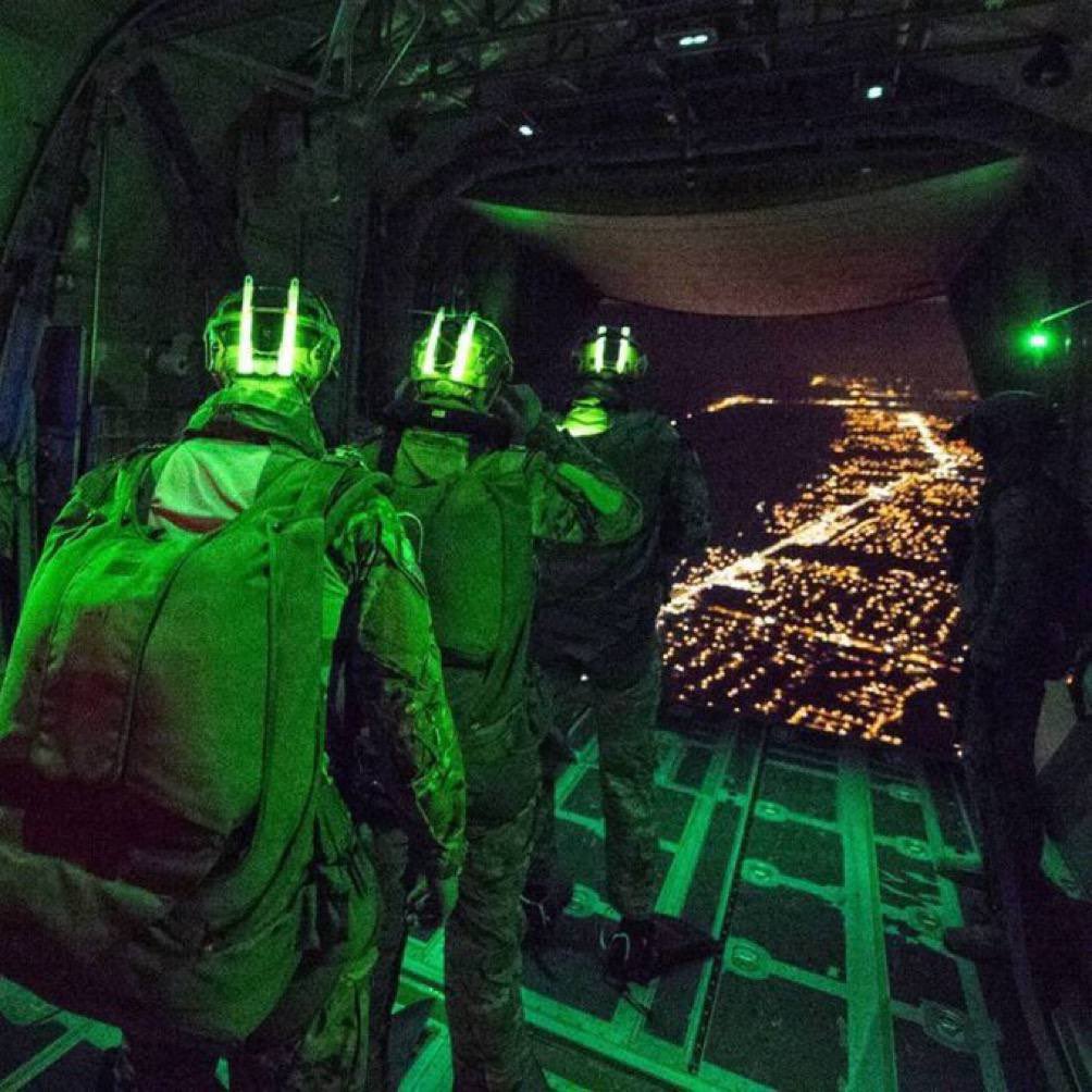 MILITARY GREEN LIGHT ACTIVATED.