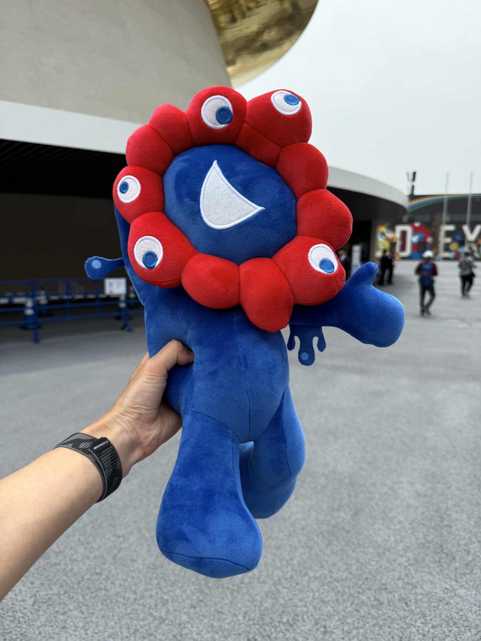 大阪・関西万博 ミャクミャク ぬいぐるみ くじ2等 - メルカリ