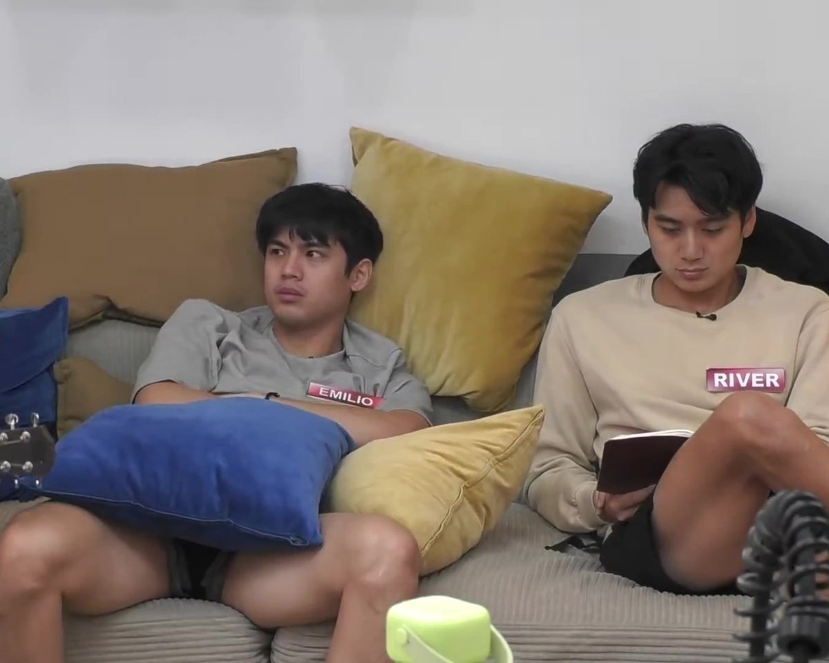 papsdanyel's tweet photo. Good Friday with River and Emilio https://t.co/KL2pGoKMOh