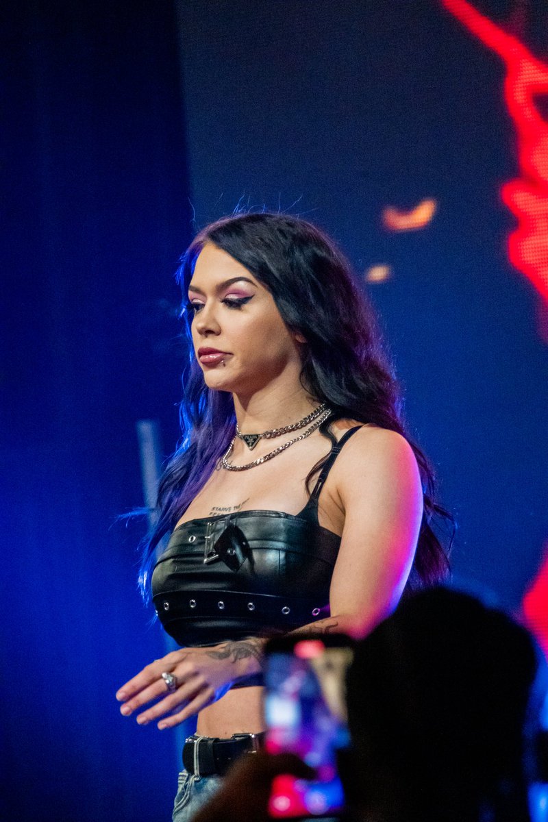 IT Girl

@CoraJadeWWE 

#GenerationOfJade