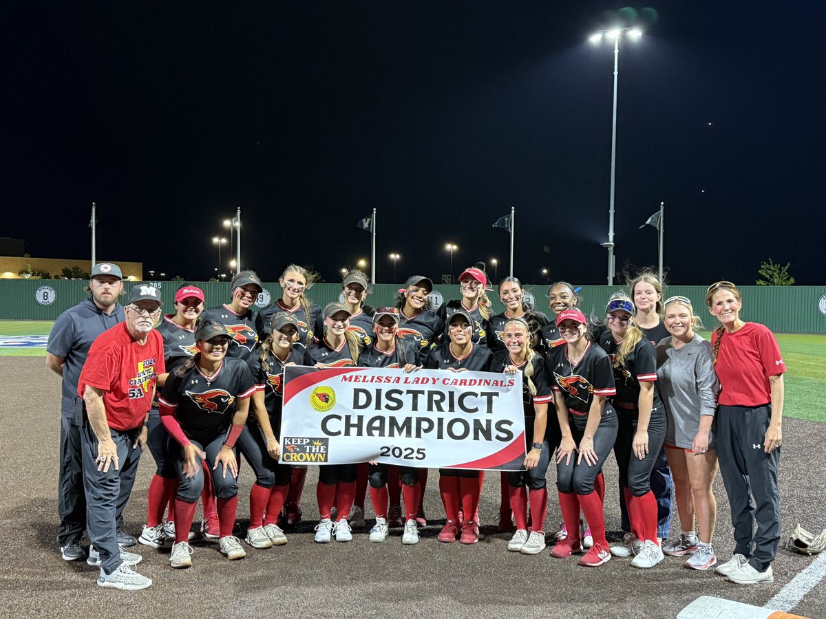 Undefeated District Champs!! Big win tonight over Walnut Grove!! <a href="/SoftballMelissa/">SoftballMelissa</a> ❤️❤️