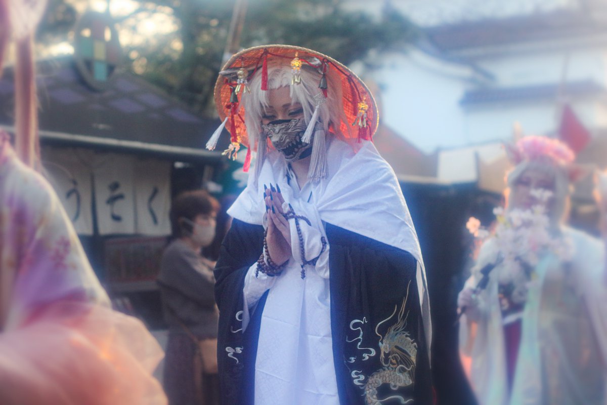 #會津白狐伝説
#なまぐさ狐は反省しない
。
。
　　　　　　聖 者 の 行 進
。
。