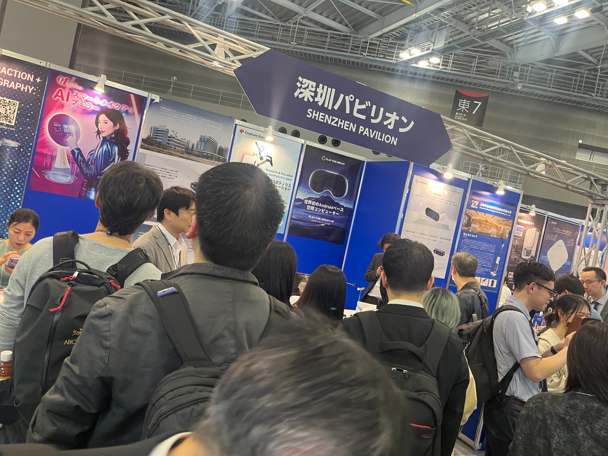 CobotMy's tweet image. What an incredible journey at #AlExpo! 🌟Thanks to our Japanese distritutor @ssci, for their support during the event.🤝

A big shoutout to everyone who visited our booth. We're excited that you got to experience our innovative robots! 🤖✨

👋See you all next year!