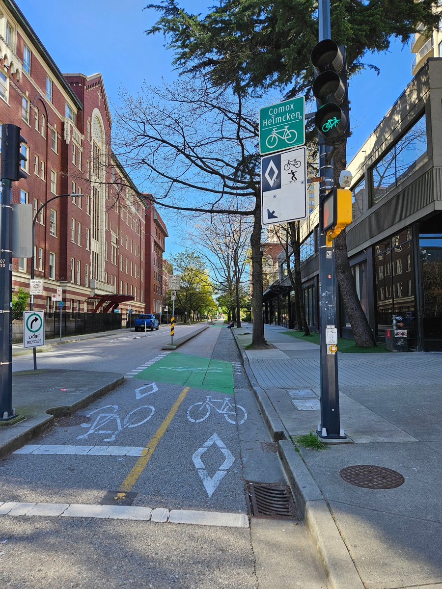 Andy Hong tweet media