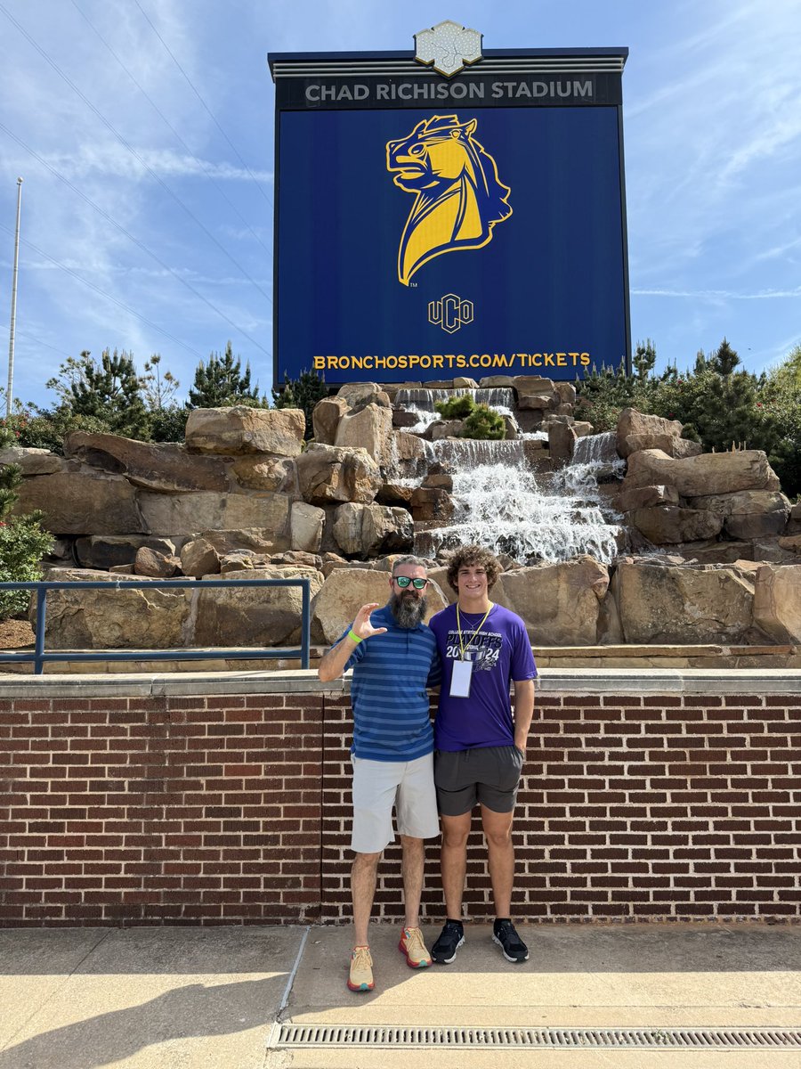 Had a great time today at <a href="/ucobronchofb/">UCO Football</a> junior day to watch the spring game thank you <a href="/Coach_Swanson1/">Cody Swanson</a> <a href="/Coach_TPearson/">Thomas Pearson</a> <a href="/NickWhite1_/">Coach White</a>  for making it a great experience