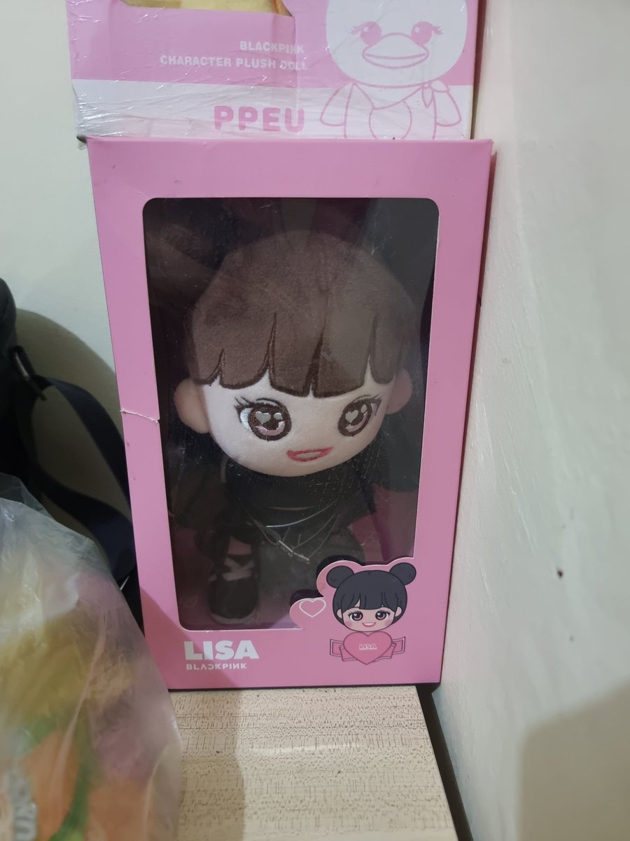 manduxlisayah's tweet photo. Hello, baka po may gusto.

Lfb Lisa plushie toy 
Lfb ppeu
Lfb lisa funko pop

#blackpink
#lisafunkopop
#lisaplushie
#ppeu 

Maalikabok lang kasi nakatambak https://t.co/LiYYROYiPC