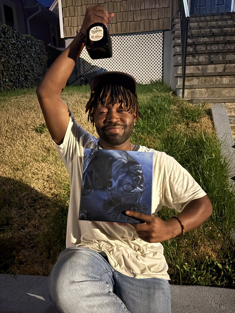 mrinterlude_'s tweet photo. the abyss of dissonance. my second ep. out now on all streaming platforms. 🔉🗣️
https://t.co/xgY0w4QJdl 

🌊🌊🌊🌊🌊🌊🌊🌊🌊🌊🌊🌊🌊 https://t.co/Z7s670vVUT