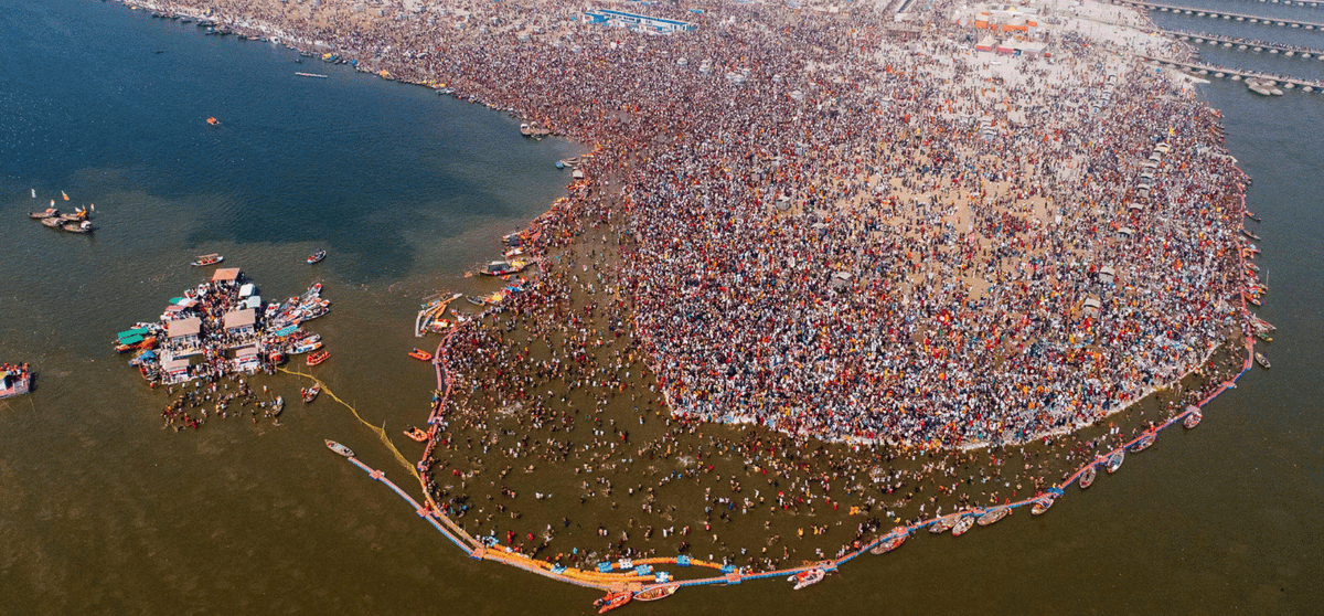 The India Forum (@theindiaforum) on Twitter photo Pilgrimages are now more than mere religious acts: they are vast moving spectacles where scale becomes proof of sanctity. The call to become part of a moment eternal yet fleeting draws in devotees to publicly perform their faith. <a href="/amitanshujnu/">Amitanshu Verma</a> writes
theindiaforum.in/society/public… Pilgrimages are now more than mere religious acts: they are vast moving spectacles where scale becomes proof of sanctity. The call to become part of a moment eternal yet fleeting draws in devotees to publicly perform their faith. <a href="/amitanshujnu/">Amitanshu Verma</a> writes
theindiaforum.in/society/public…