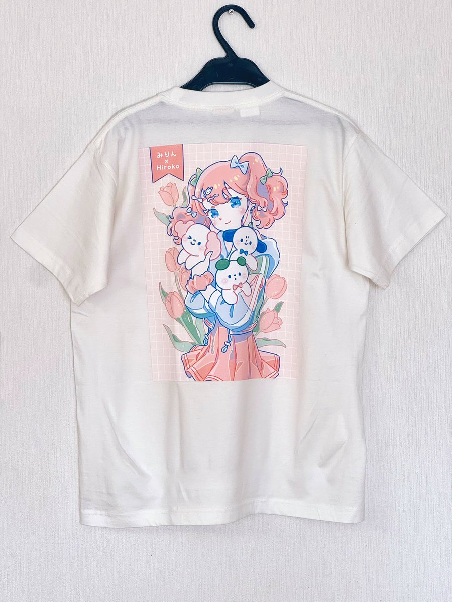「みりんさん( )とのコラボイラストのTシャツ届いた〜イベントに来て行きたい 」|ヒロコのイラスト