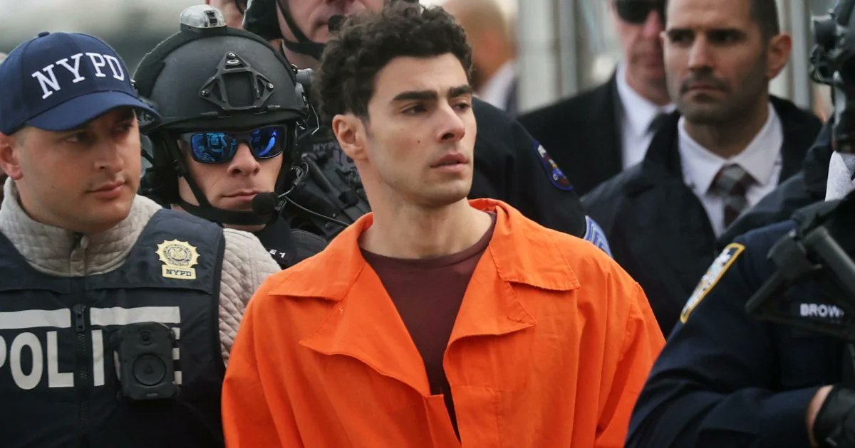 Luigi Mangione podría ser elegible para pena de muerte luego que el gran jurado lo declarara culpable por el asesinato del director ejecutivo de United Healthcare, lo que lo hace elegible para la pena de muerte. 

La fiscal Pam Bondi ya confirmó que pedirá la pena máxima.