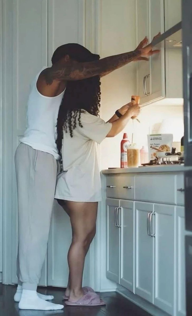 When y’all start expressing y’all love to eachother &gt;&gt;