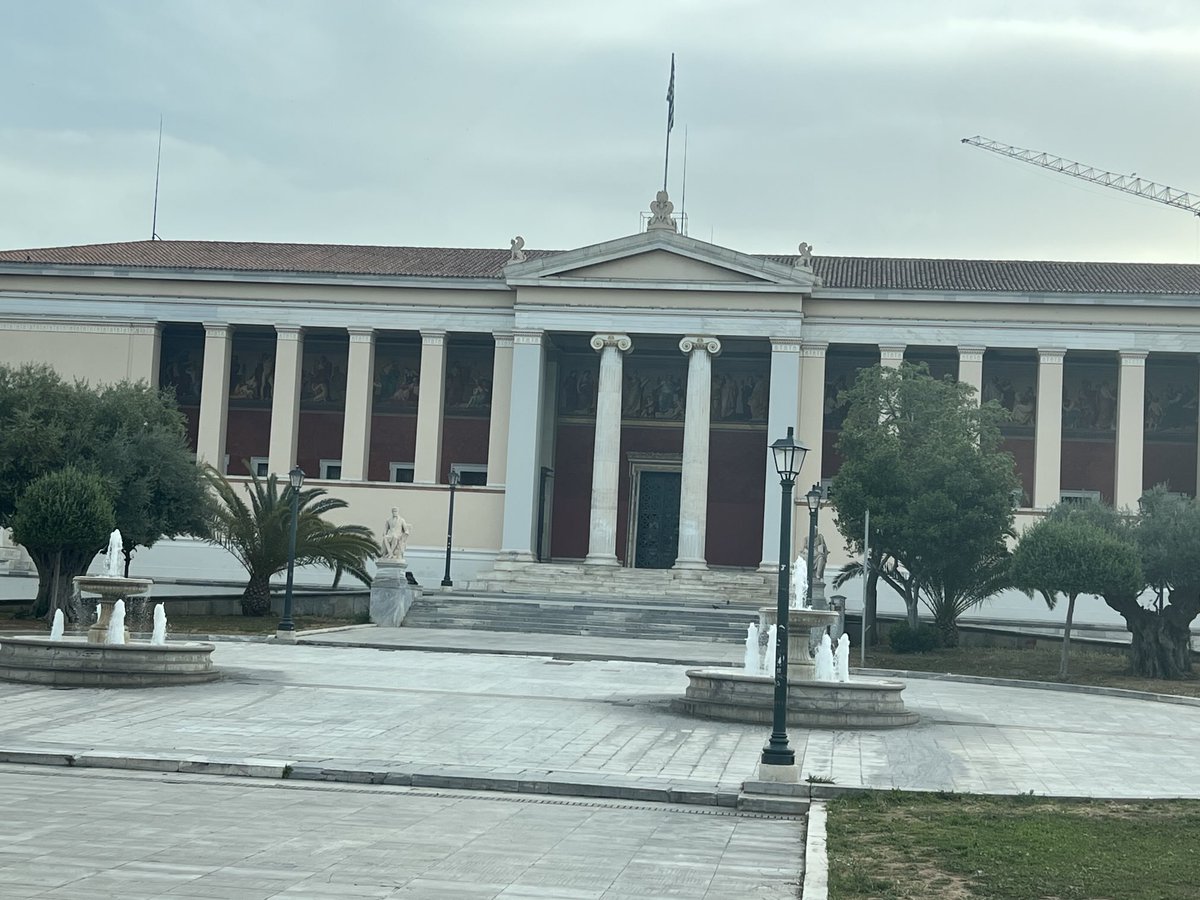 ScienceTech's tweet image. Day V in Athena: Our day started with a guided tour of Athens with an expert local guide. We saw the Olympic stadium, Syntagma Stadium and the acropolis.