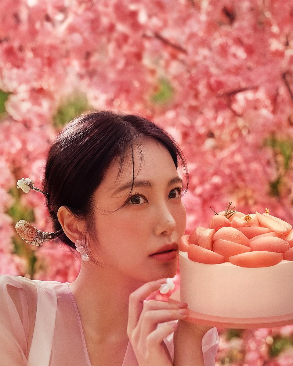 shinyeyeye's tweet image. 250418 앤피오 인스타

Shin Ye Eun X A TWOSOME PLACE 🍑

#신예은 #ShinYeEun
#투썸플레이스 #ATWOSOMEPLACE