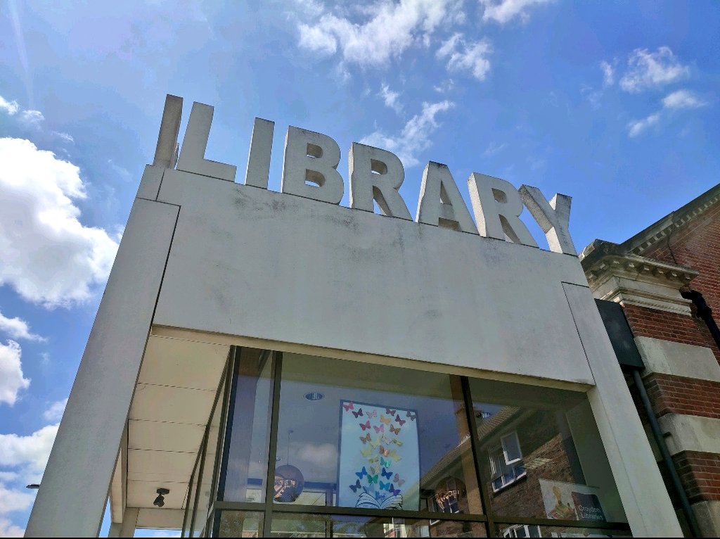 Subtopian tweet media