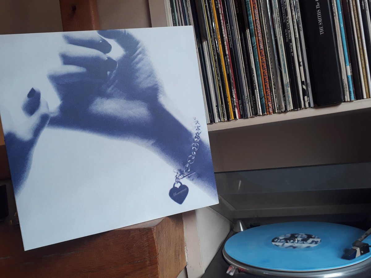 #NowPlaying Momma - Welcome to My Blue Sky