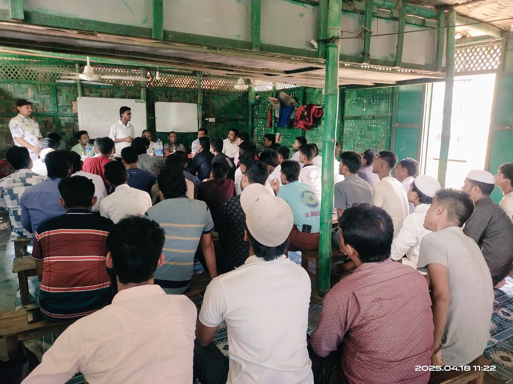 ArakanForum's tweet photo. We have conducted a youth meeting to foster unity and peace among our youth, and to actively engage in addressing the issues facing our community. Let us work together towards a stronger and more united community to get back our rights.we will return to our Homeland Arakan. #ARYF https://t.co/yGHyTfkUUE